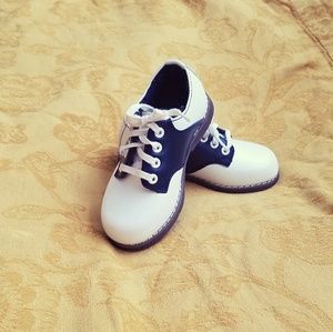 Little Boys Stride Rite Classic Saddle Shoe 6.5 W